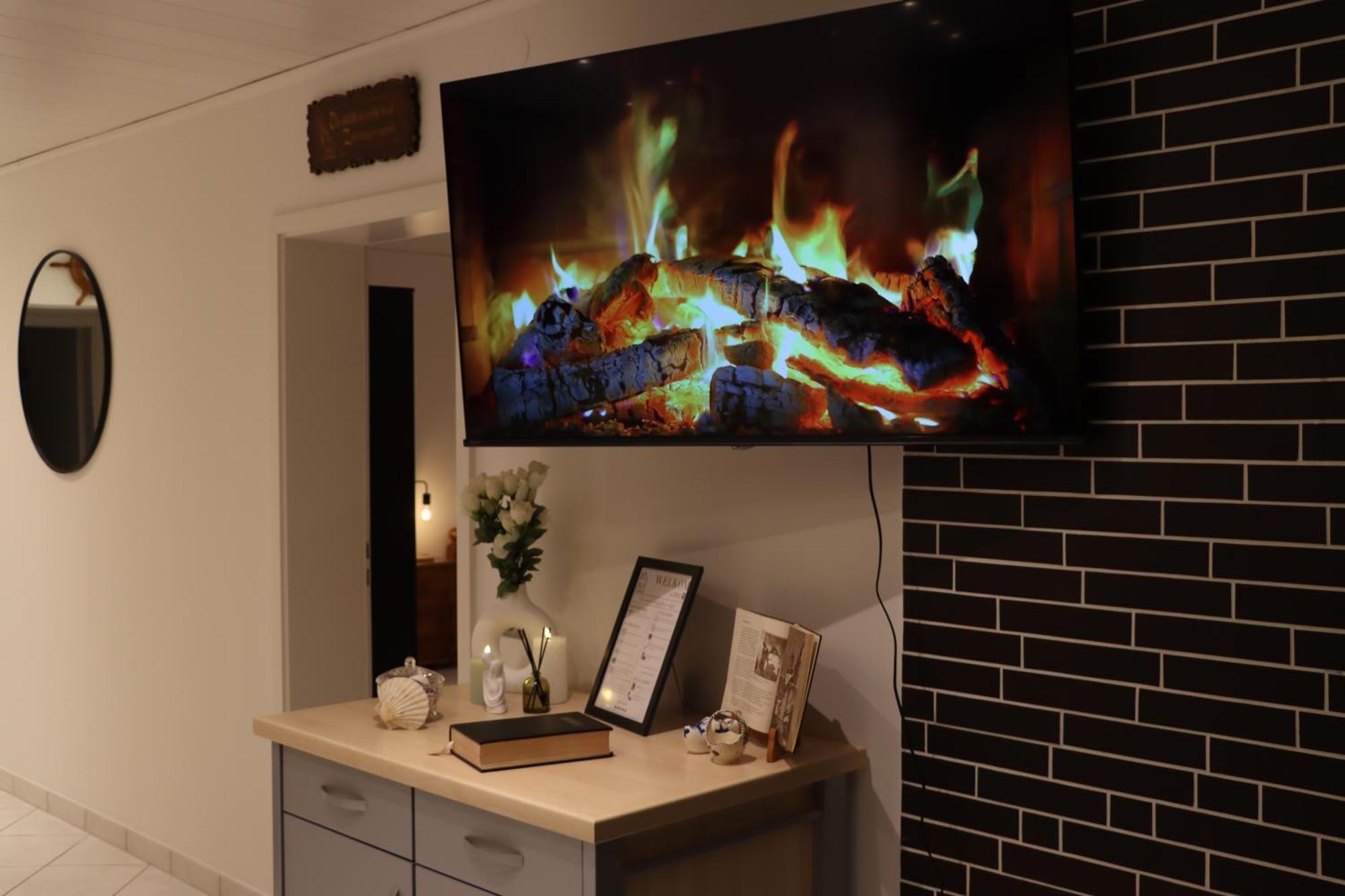 Haus Indy Apartment Gemunden  Ngoại thất bức ảnh